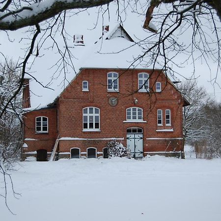 Ferienwohnung Ehemalige Revierfoersterei "Morgensuenn" Kuhstorf Exteriér fotografie